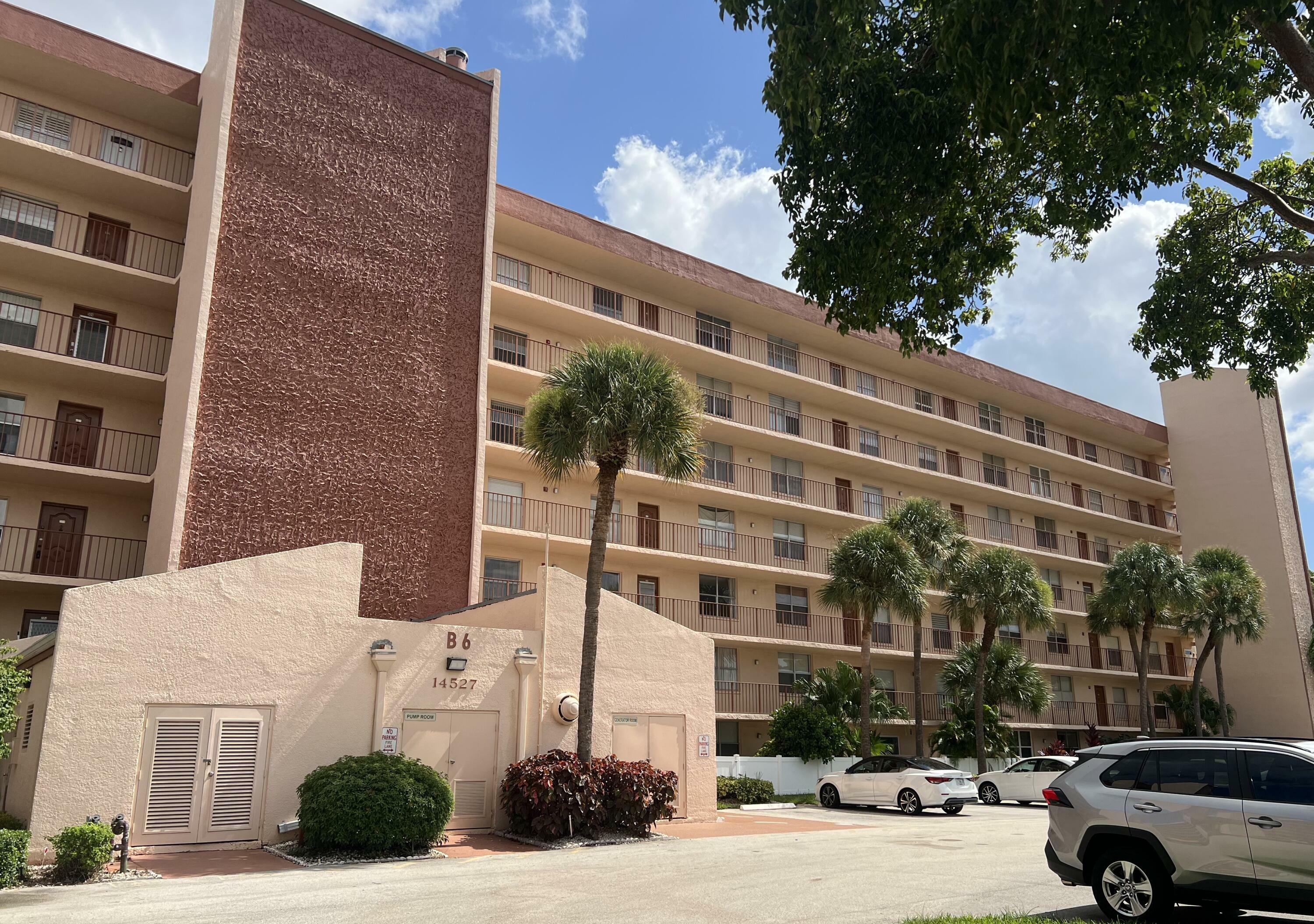 Property Photo:  14527 Bonaire Boulevard 409  FL 33446 