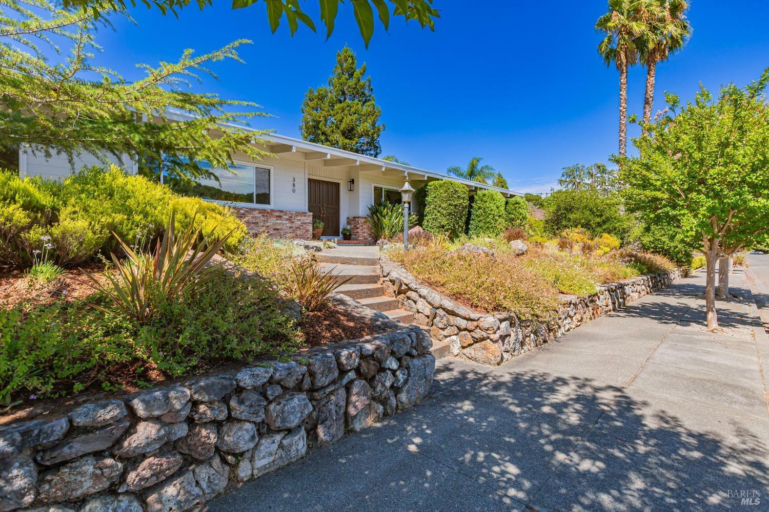 Property Photo:  380 Country Club Drive  CA 94949 