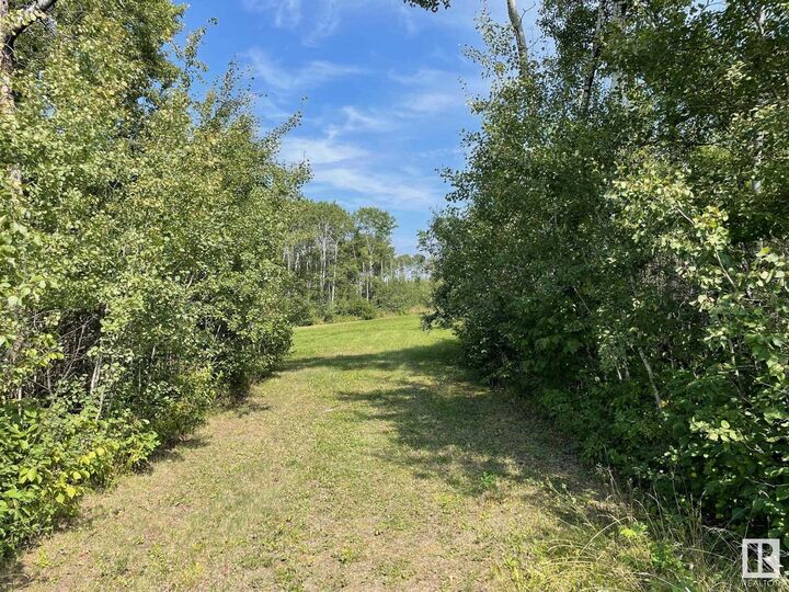 42026 Twp Rd 614 — photo 1