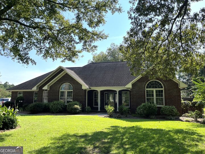 305 Champion Drive  Dublin GA 31021 photo