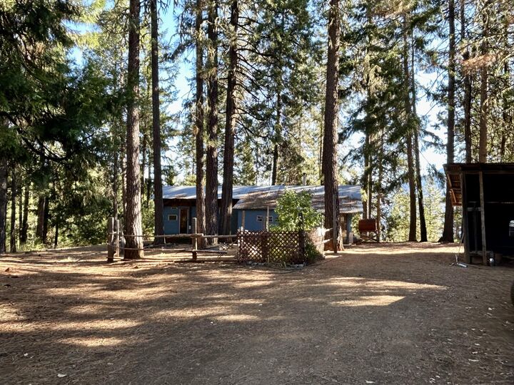 Property Photo: 750 McDonald Creek Road CA 95527