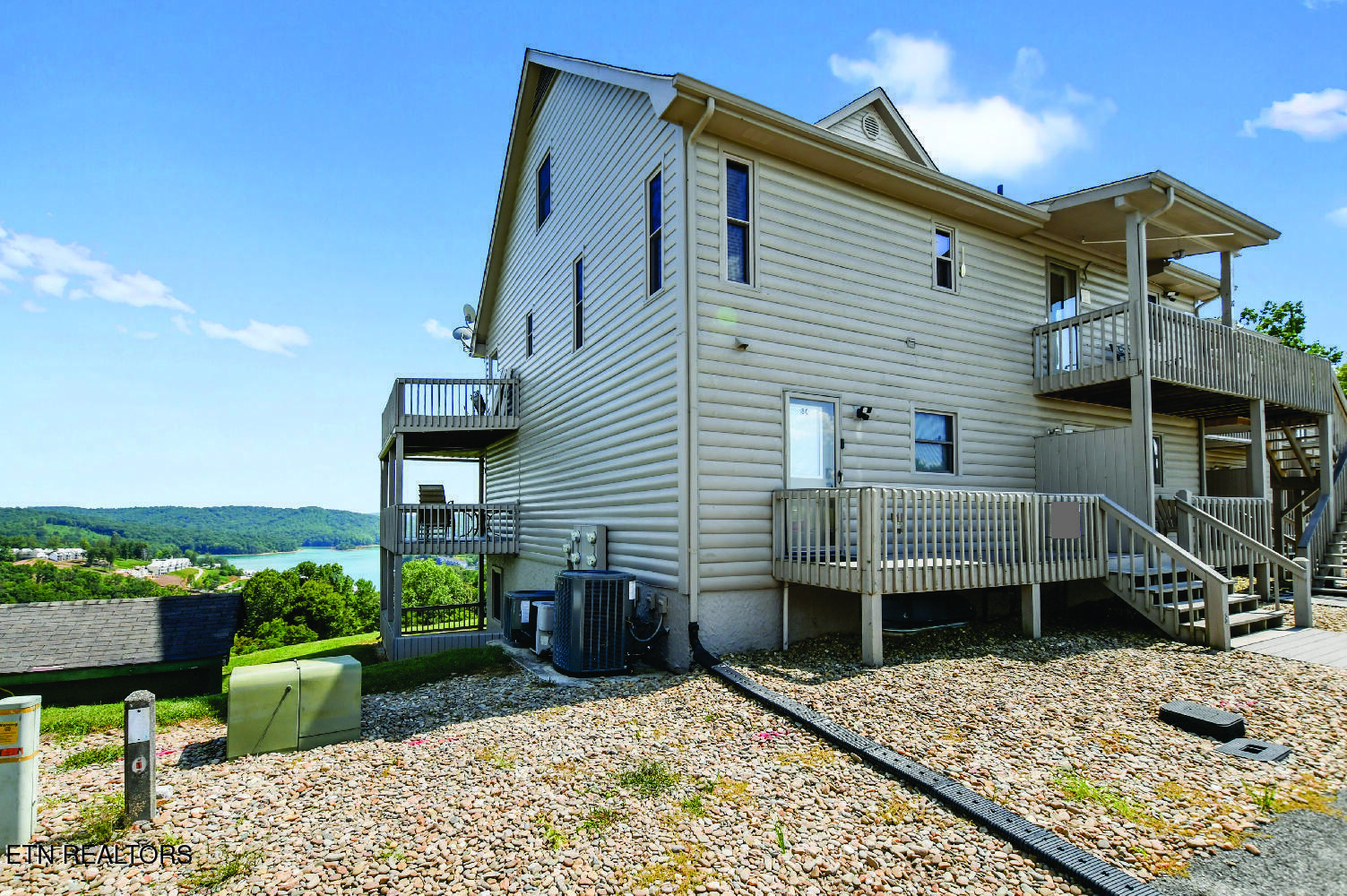 Property Photo:  470 Deerfield Landing 8  TN 37766 