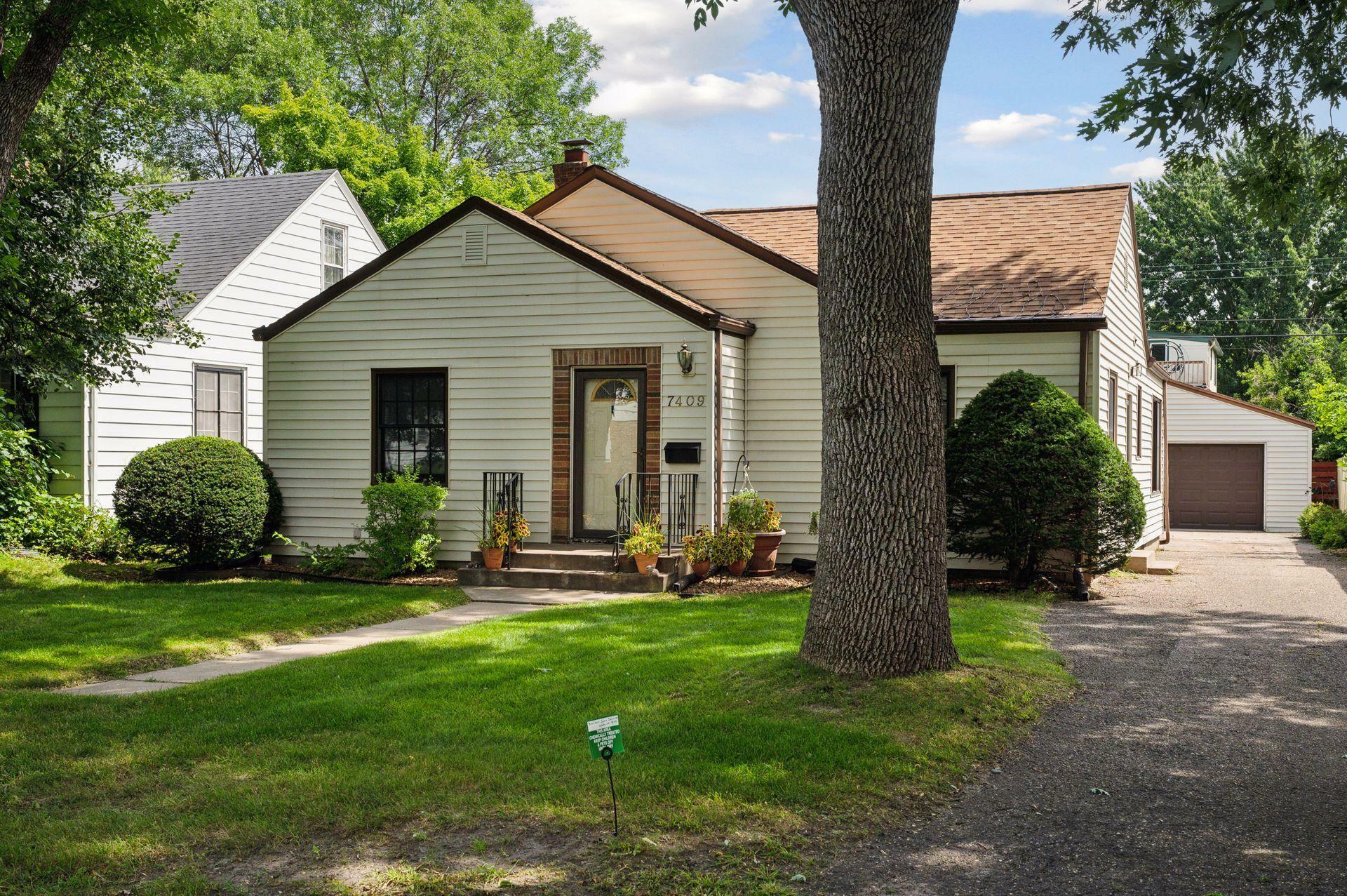 Property Photo:  7409 Dupont Avenue S  MN 55423 