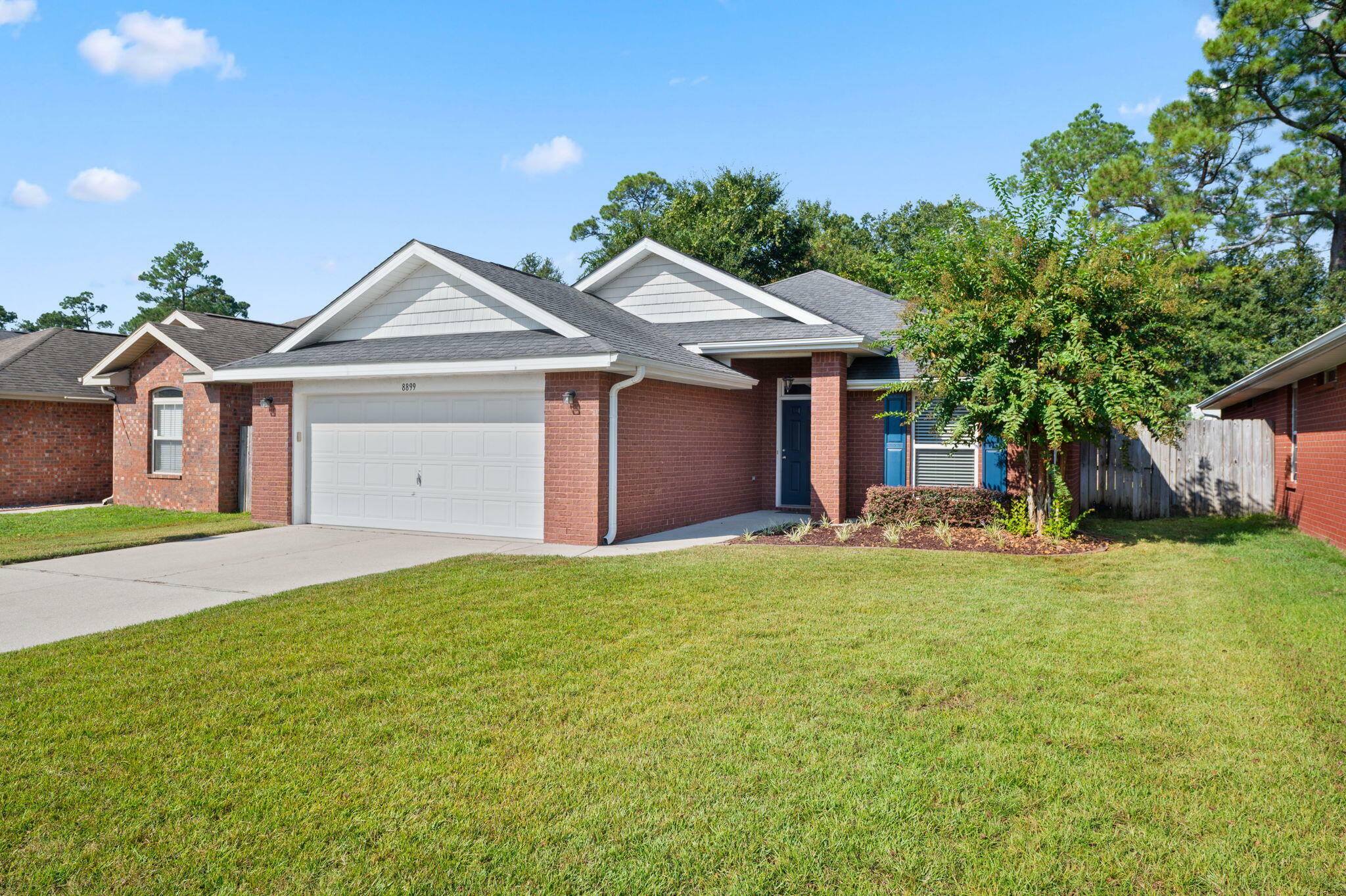 Property Photo:  8899 Abbington Drive  FL 32534 