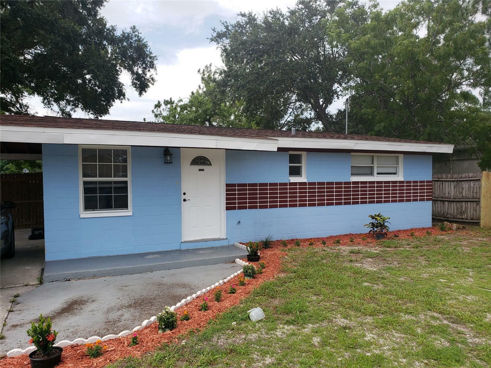 Property Photo:  7222 E Chelsea Street  FL 33610 