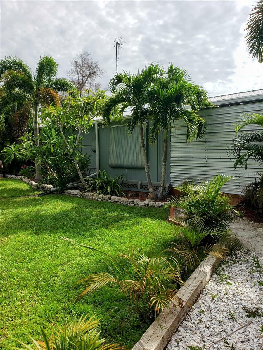 Property Photo:  6011 Bomar Lane  FL 33922 