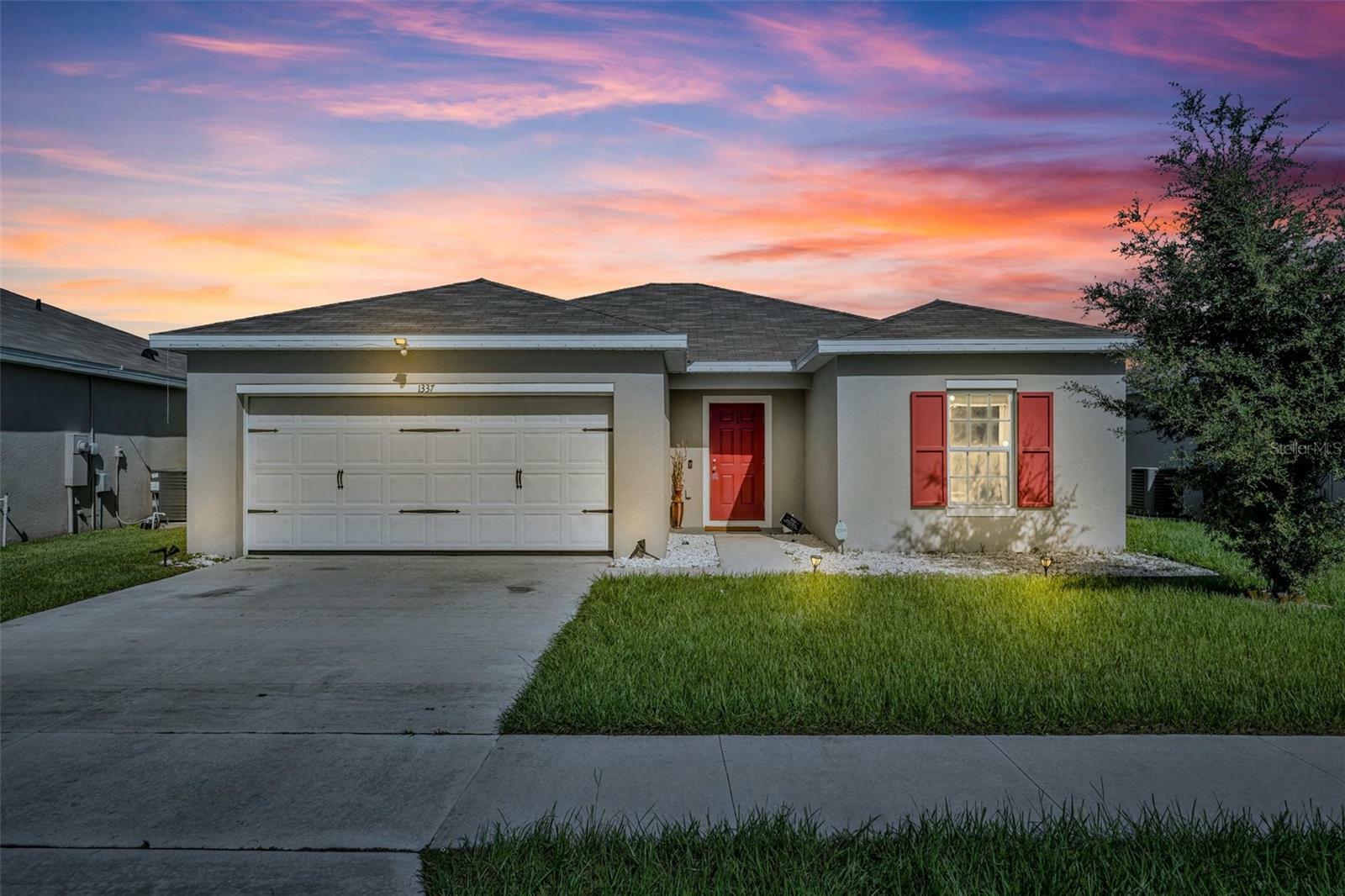 Property Photo:  1337 Haines Drive  FL 33881 