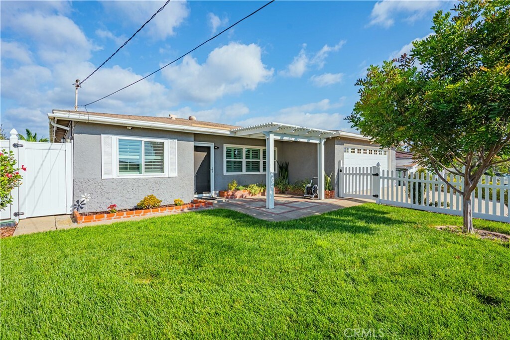 1345 Waxwing Drive  Vista CA 92083 photo