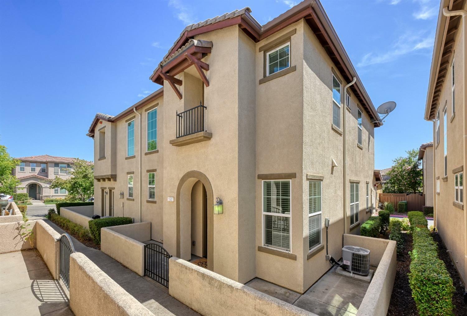 153 Barnhill Drive  Folsom CA 95630 photo