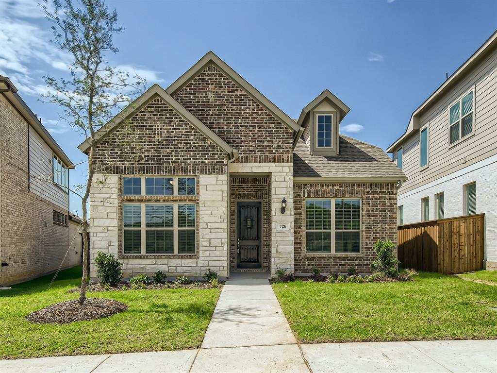 Property Photo:  726 Village Green Drive  TX 76226 