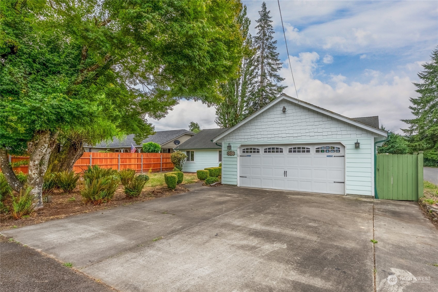 Property Photo:  4437 Ohio Street  WA 98632 