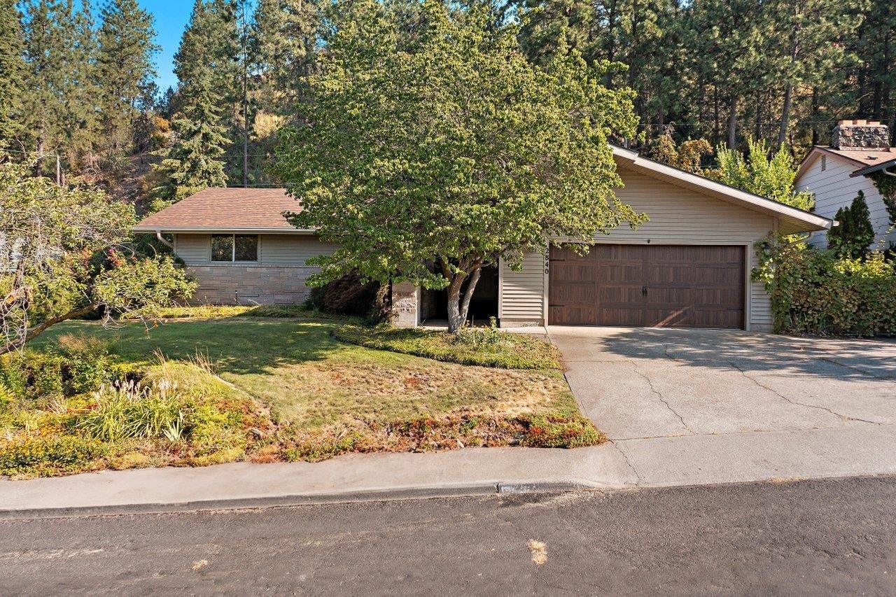 Property Photo:  2840 W Weile Ave  WA 99208 