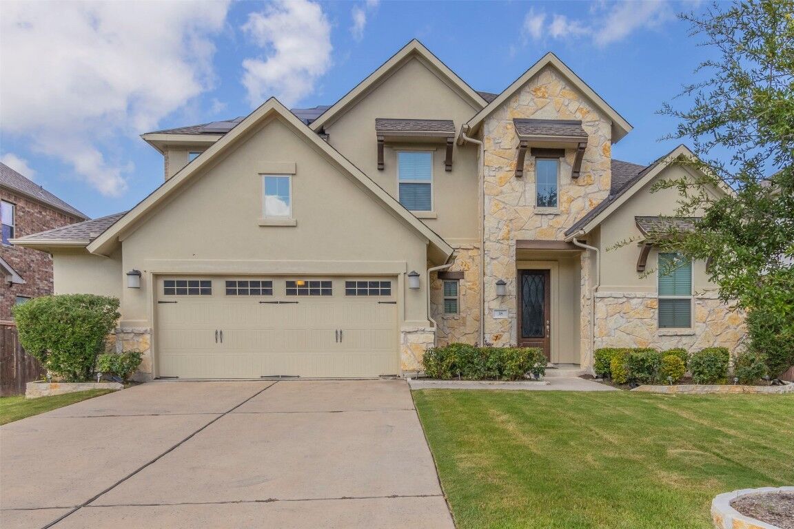 Property Photo: 103 Cr 180 38 TX 78641