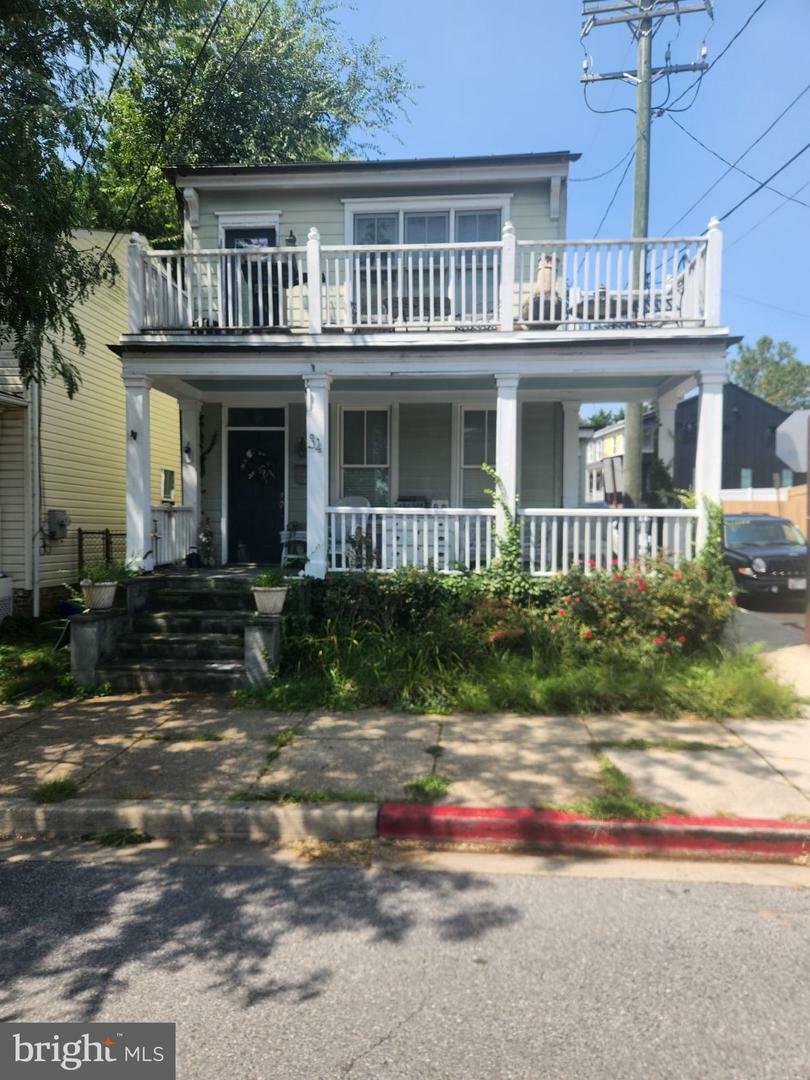 Property Photo:  34 Lafayette Avenue  MD 21401 