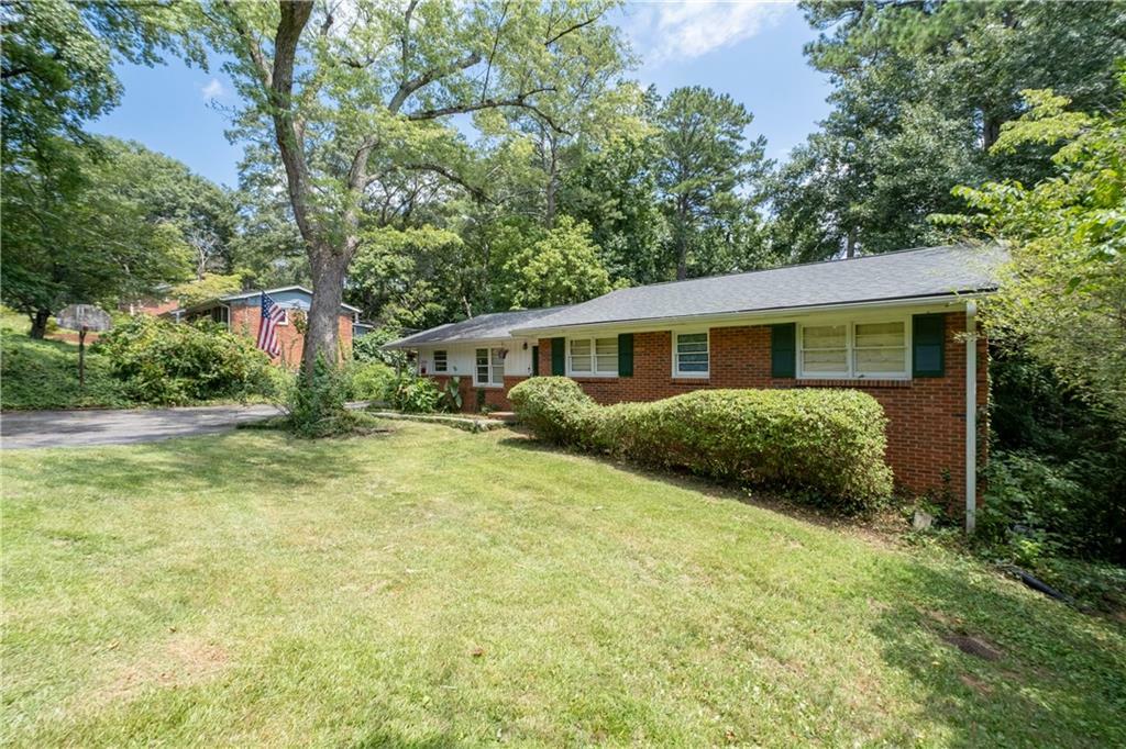 Property Photo:  6835 Sunny Brook Lane  GA 30328 