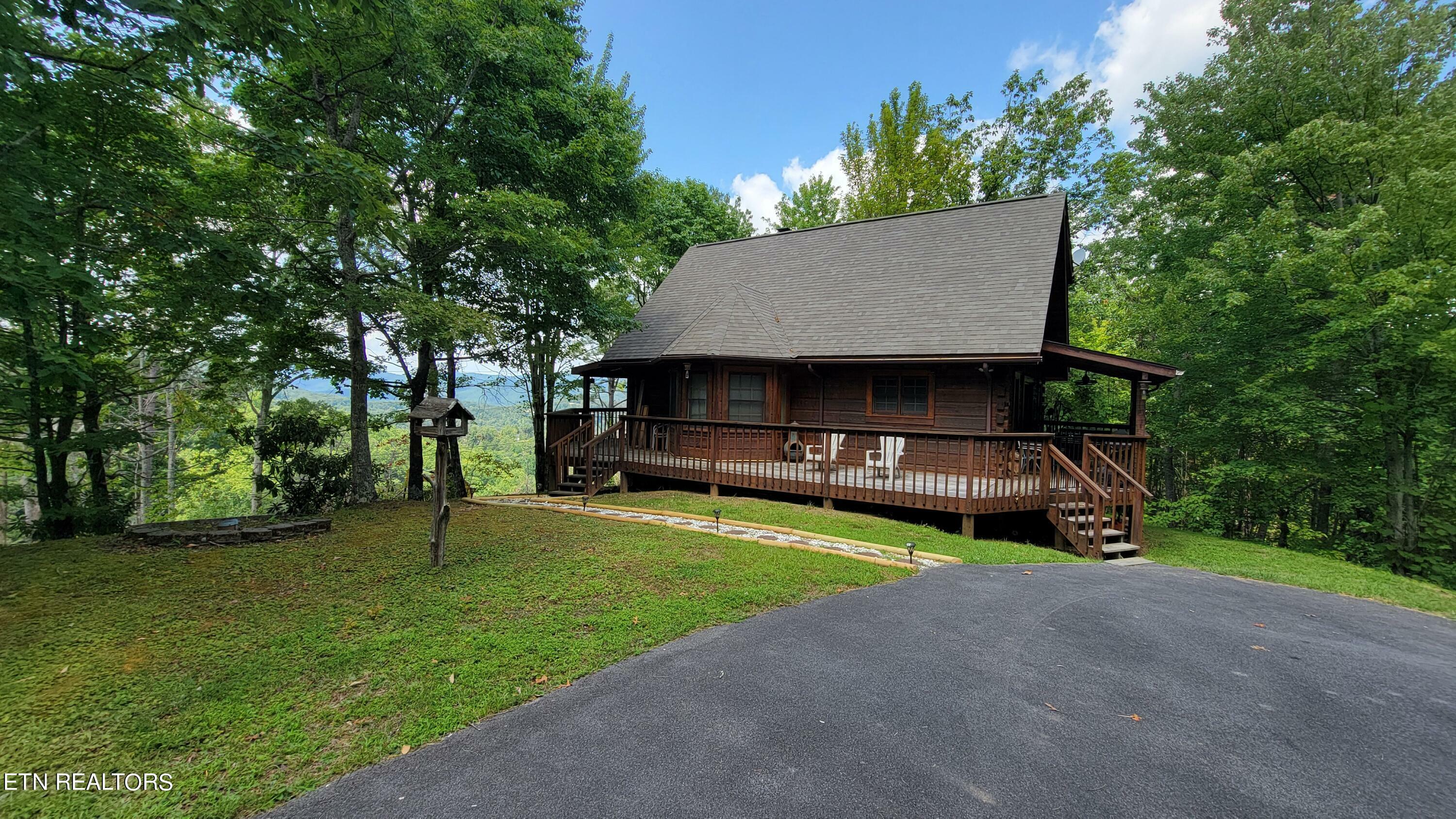 3208 Emerald Springs Loop  Sevierville TN 37862 photo