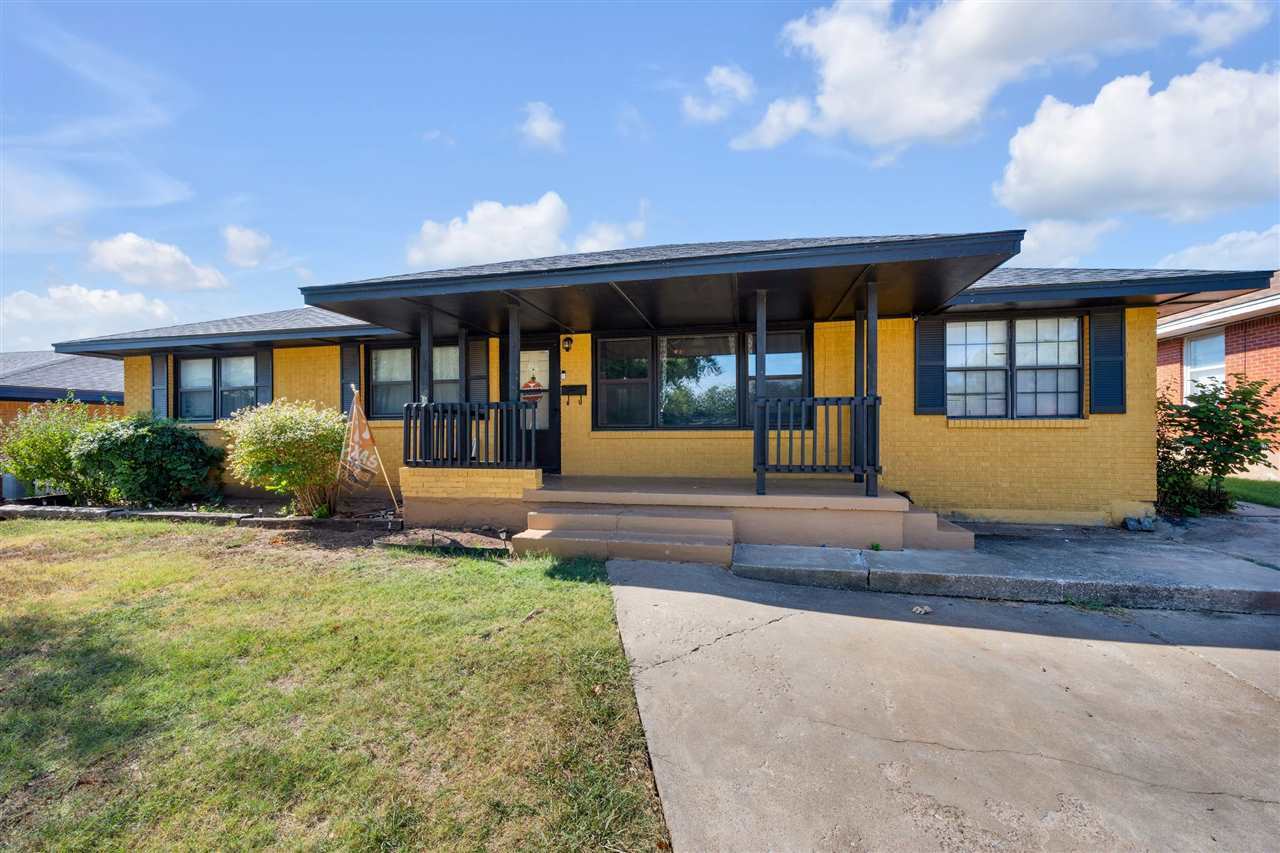 Property Photo:  3604 NW Kinyon  OK 73505 