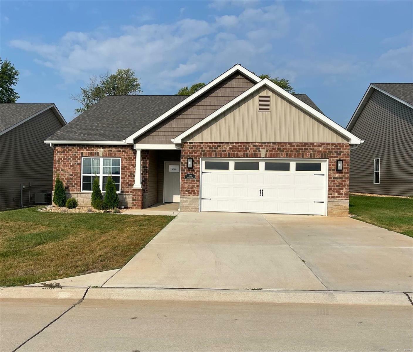 Property Photo:  609 Dogwood Lane  MO 63640 