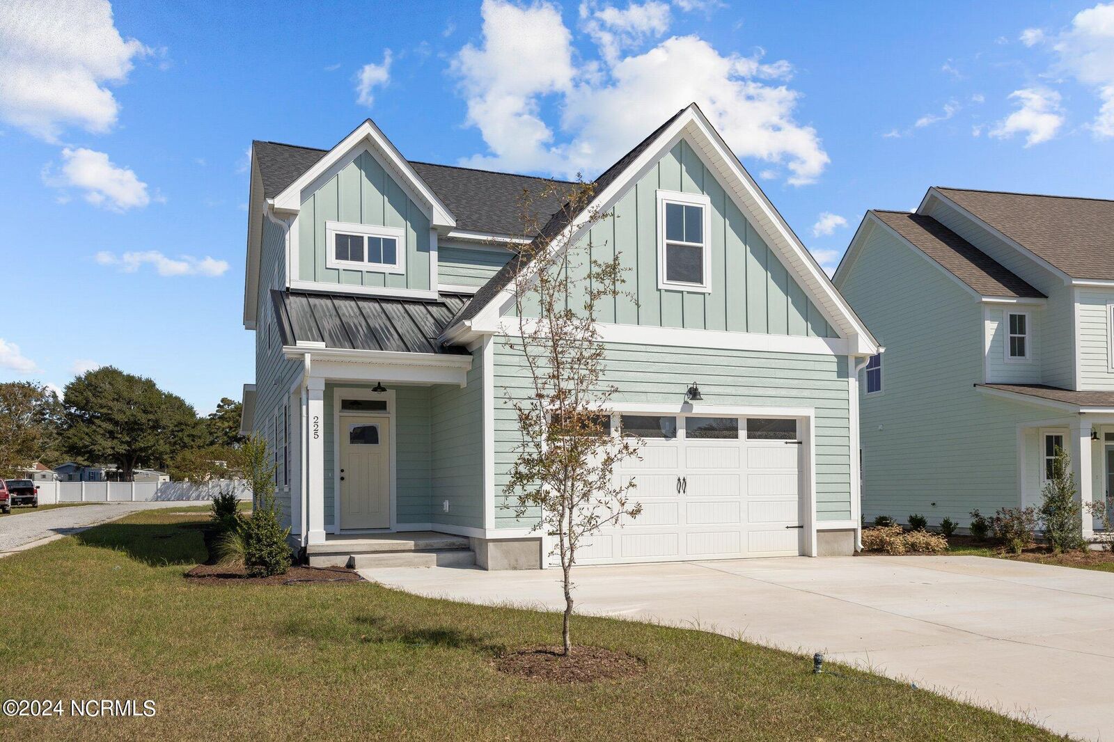 Property Photo: 225 Coastline Circle NC 28584