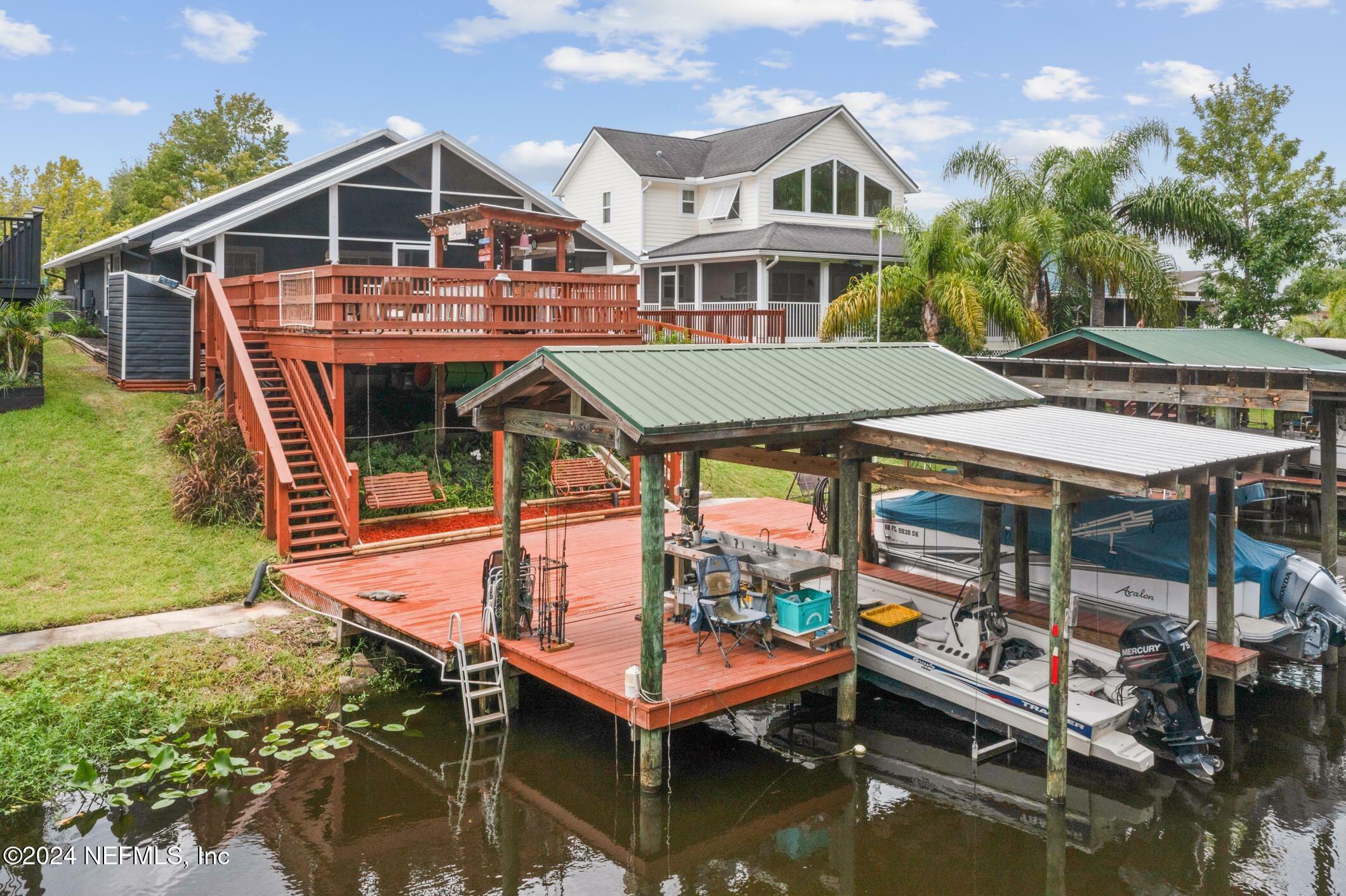 Property Photo: 291 Maxwell Drive FL 32193