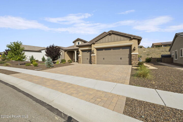 Property Photo: 5109 Porter Creek Drive AZ 86301