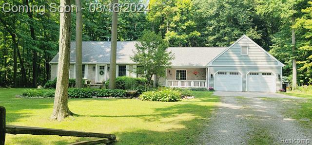 Property Photo:  3333 Deerwood Drive  MI 48049 