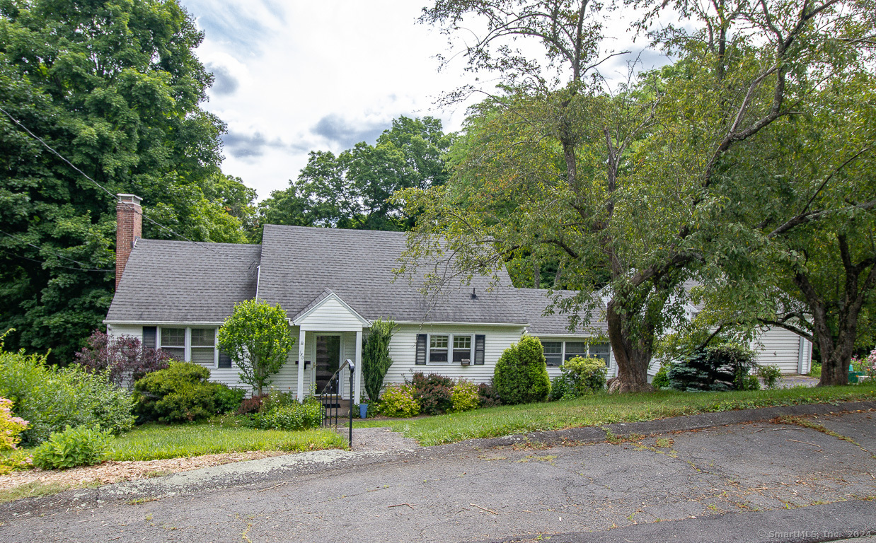 Property Photo:  180 Ellwood Road  CT 06037 