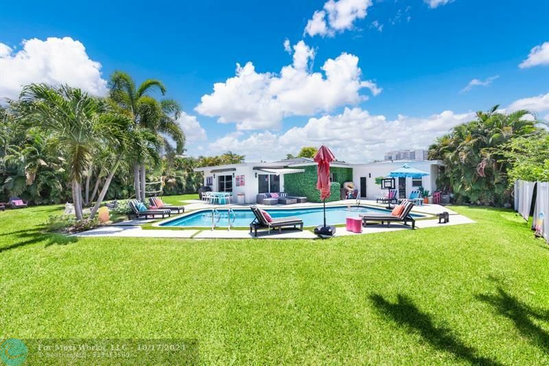 Property Photo:  1627 Seabreeze Blvd  FL 33316 