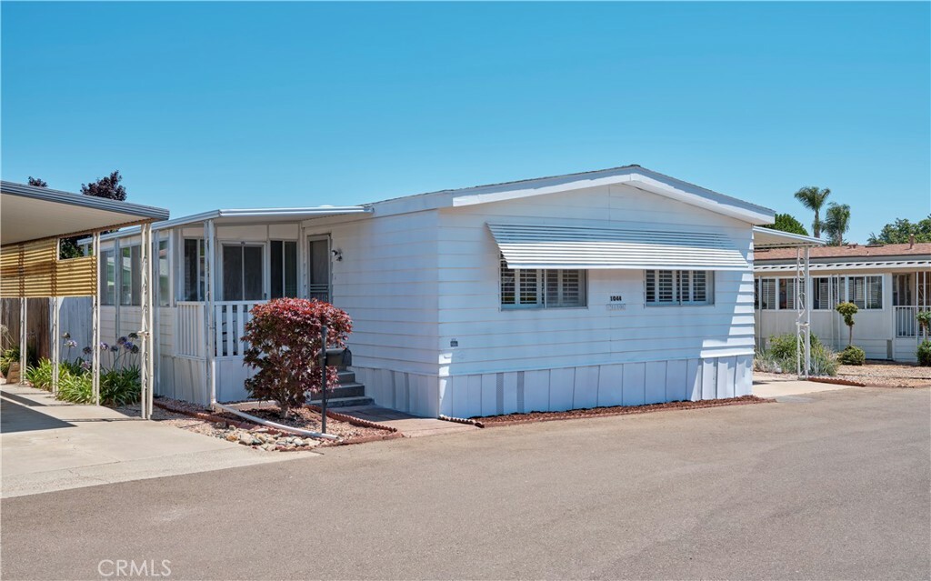 Property Photo:  1044 Jean Drive  CA 93405 