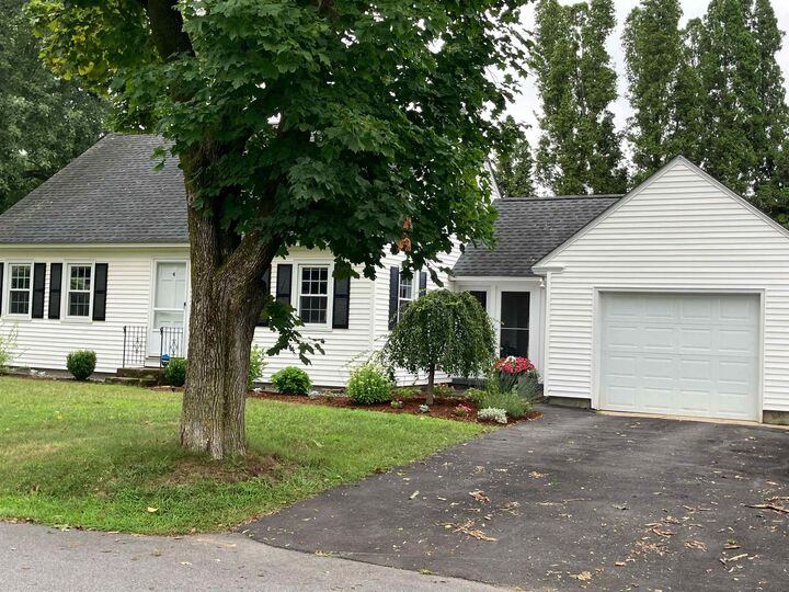 Property Photo:  47 Noyes Street  NH 03301 