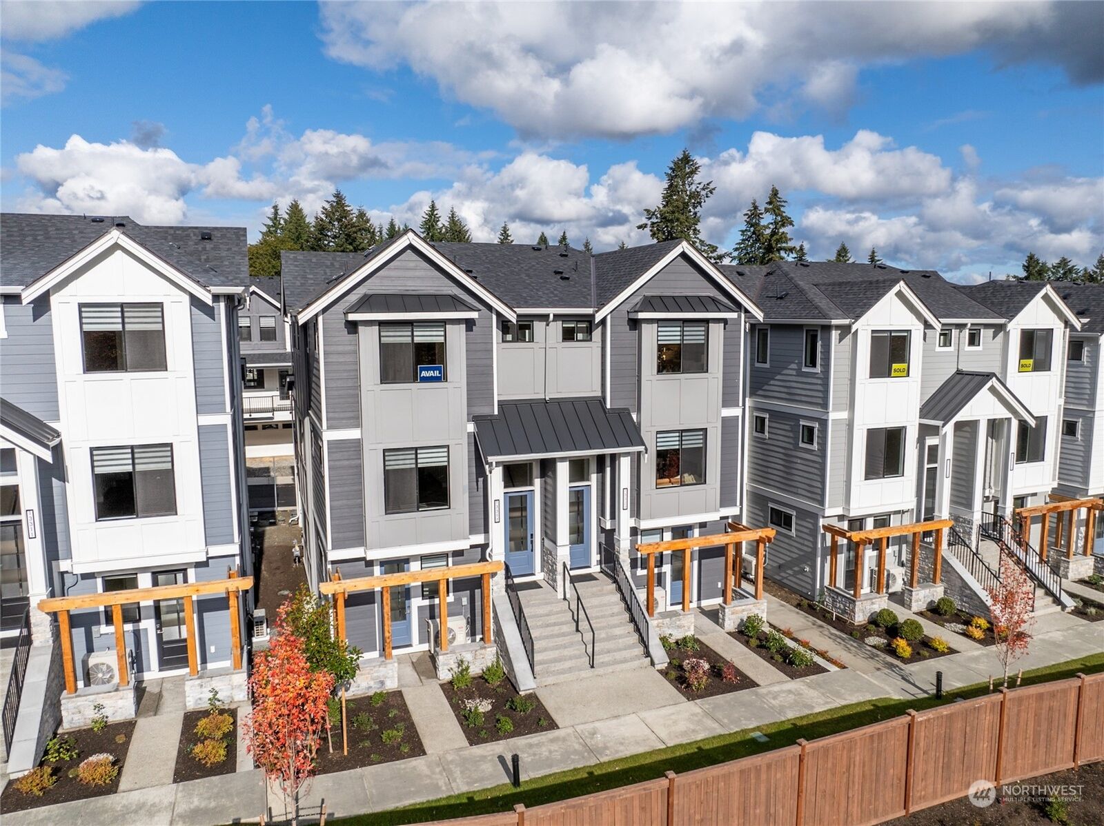 Property Photo:  13350 NE 143rd Court 55  WA 98072 