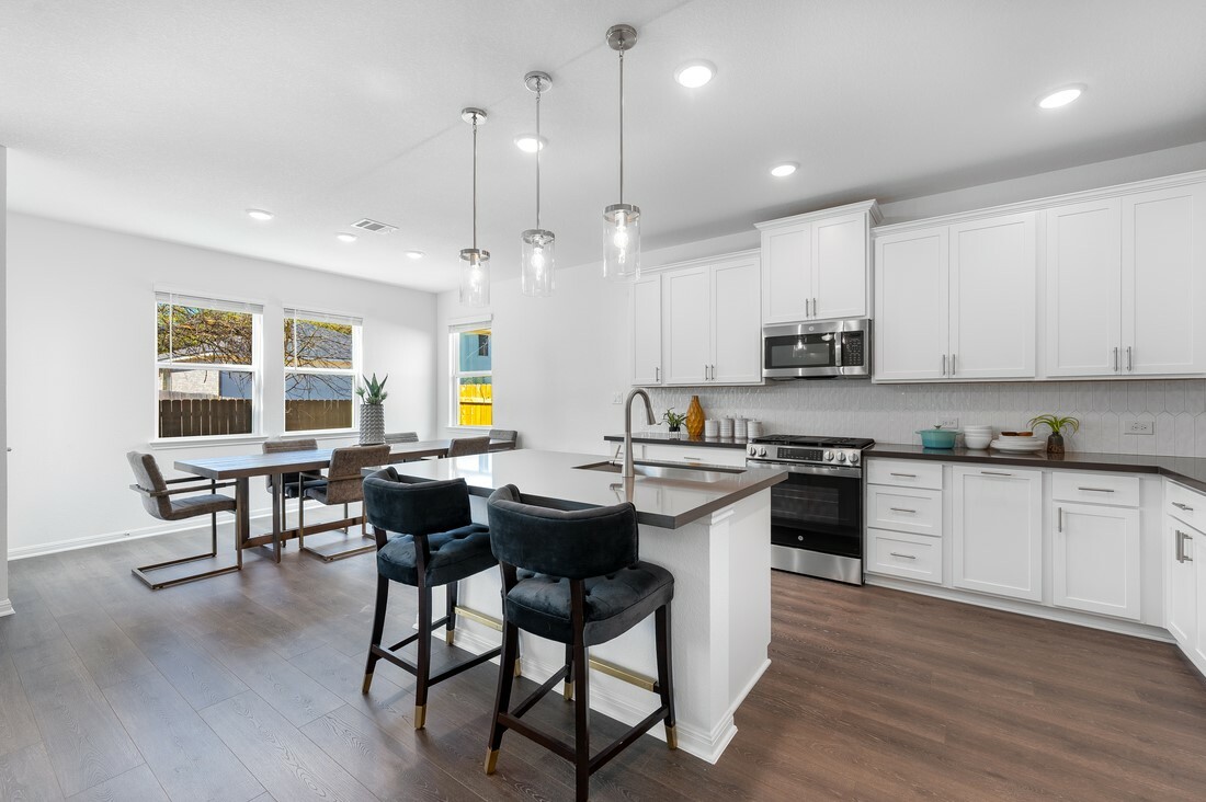 Property Photo: 1505 Iberville Drive TX 78660