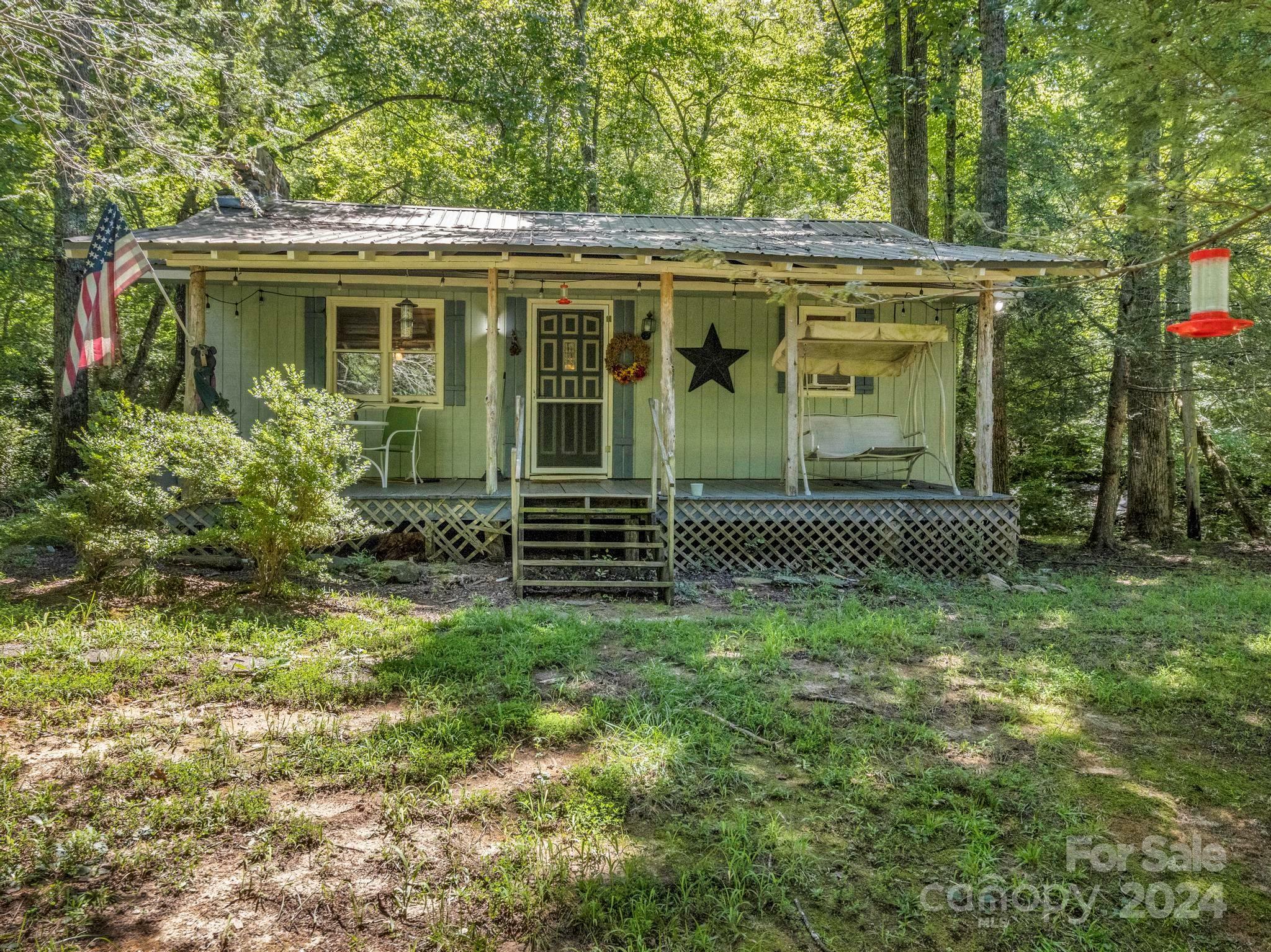 Property Photo:  140 Wright Way  NC 28746 