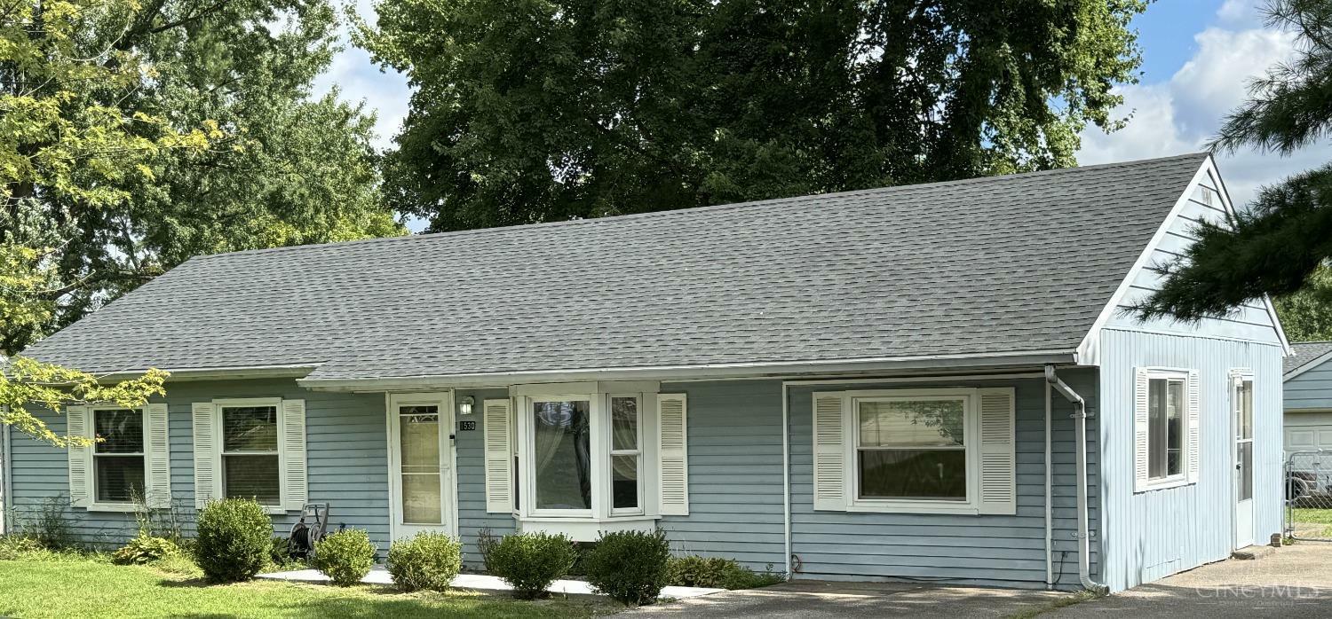 Property Photo:  1530 W Meadowbrook Drive  OH 45140 