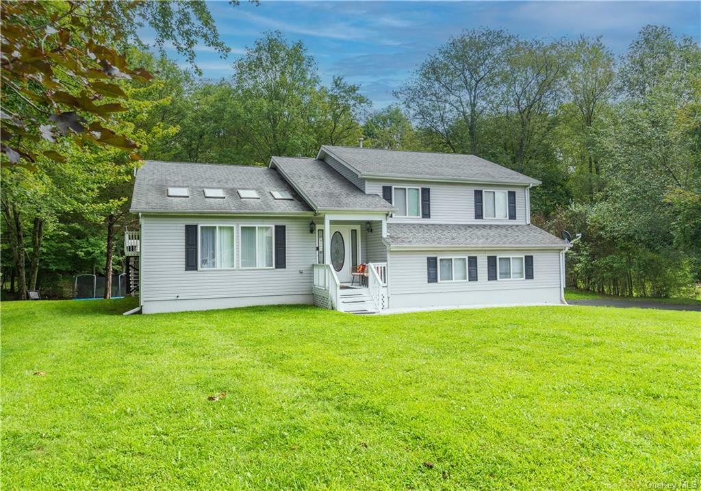 Property Photo:  49 Sycamore Drive  NY 12549 