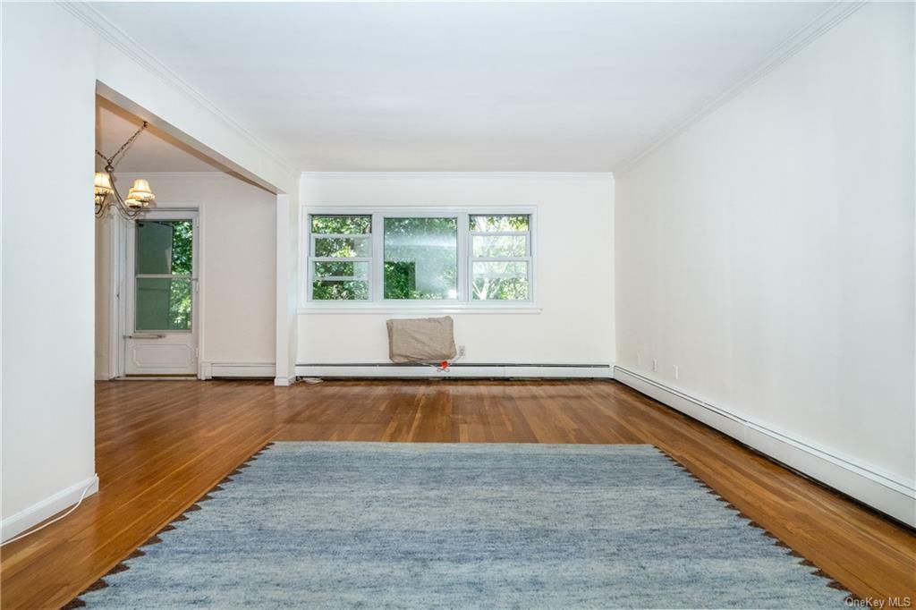 Property Photo:  673 Pelham Road E13  NY 10805 