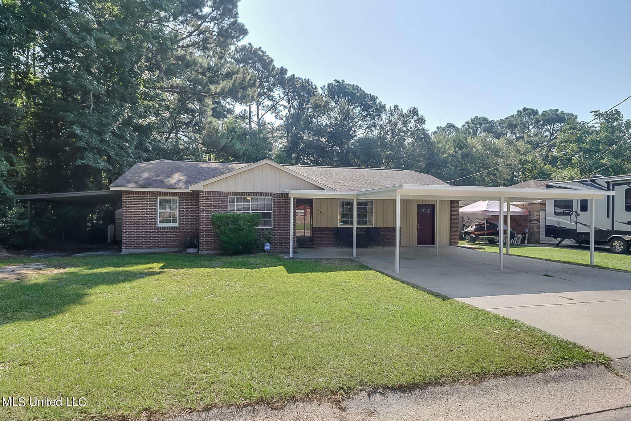 Property Photo:  106 Beverly Drive  MS 39503 