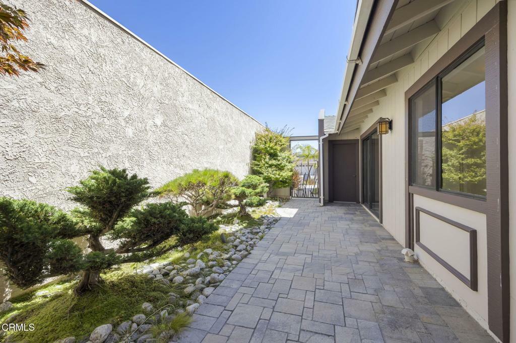 Property Photo:  4555 Falkirk Bay  CA 93035 