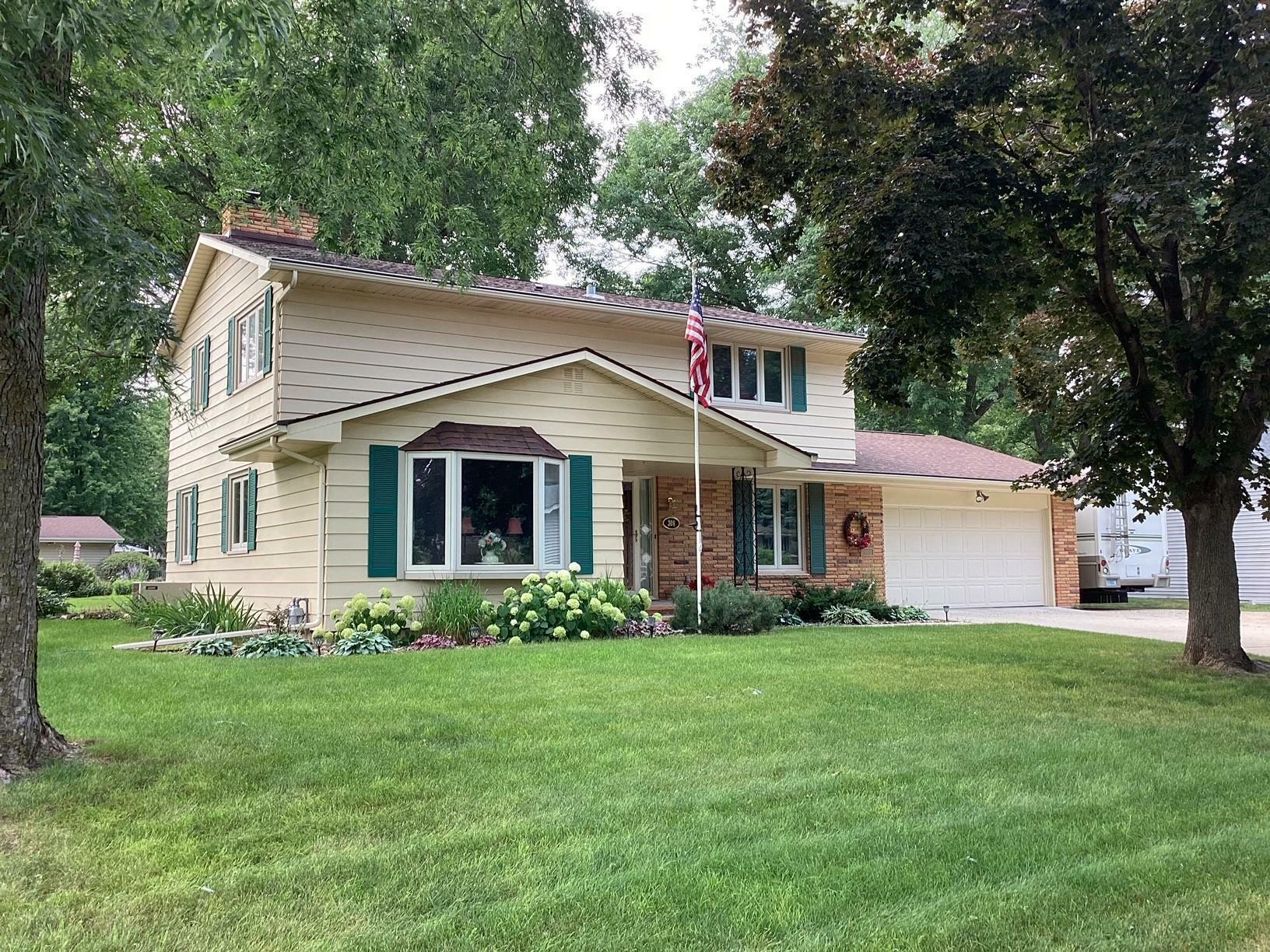 Property Photo:  308 Ridge Road  MN 56007 