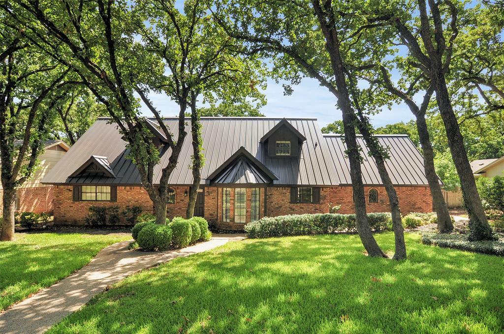 Property Photo:  2111 Coolidge Drive  TX 76011 