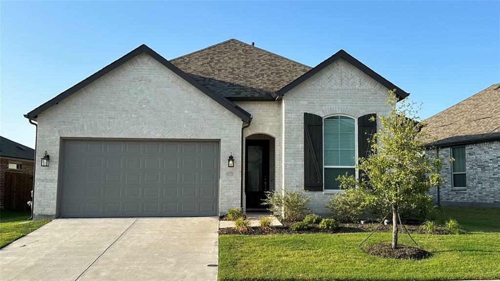 Property Photo:  1025 Mapleton Drive  TX 75409 