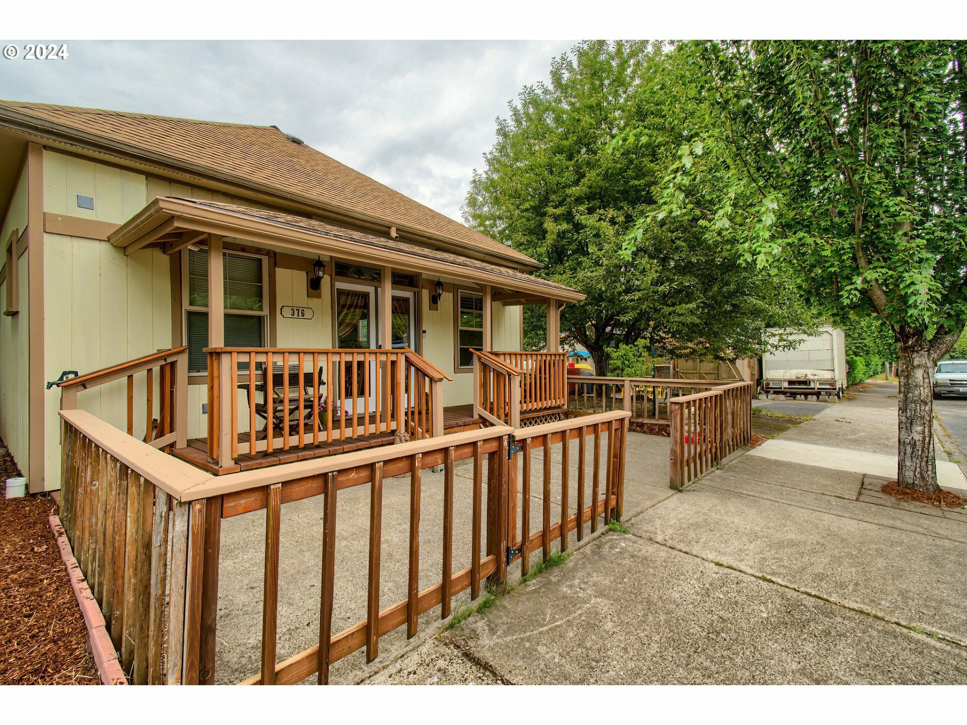 Property Photo:  376 SW Rock Creek Dr  WA 98648 