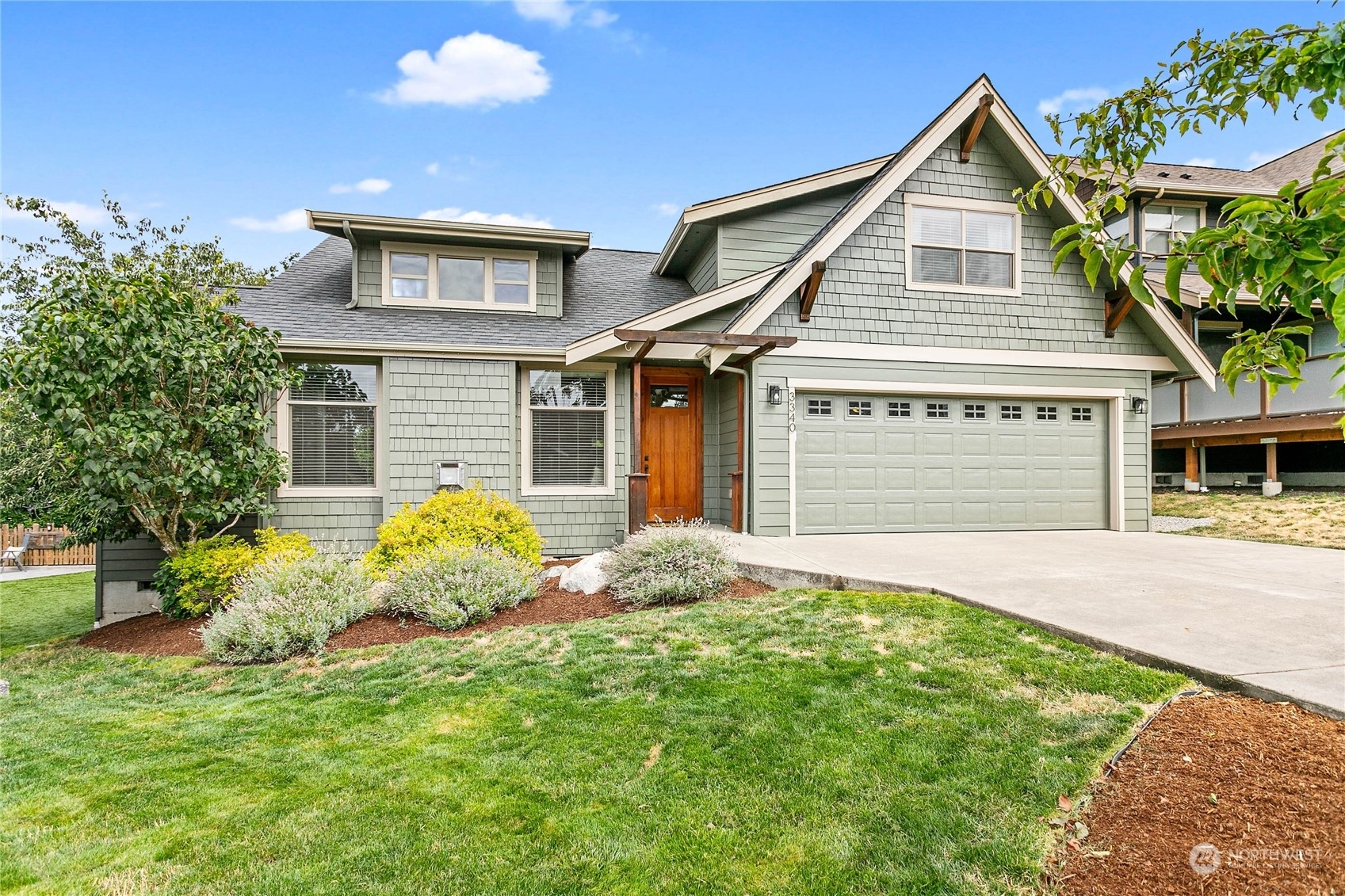 Property Photo:  3340 Stonecrop Way  WA 98226 