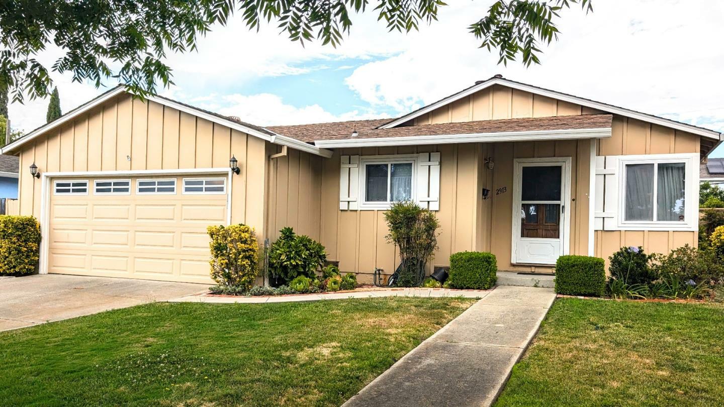 Property Photo:  2913 Warm Springs Drive  CA 95127 