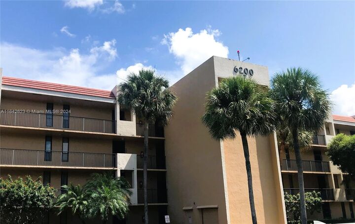 Property Photo: 6219 Coral Lake Dr 207 FL 33063
