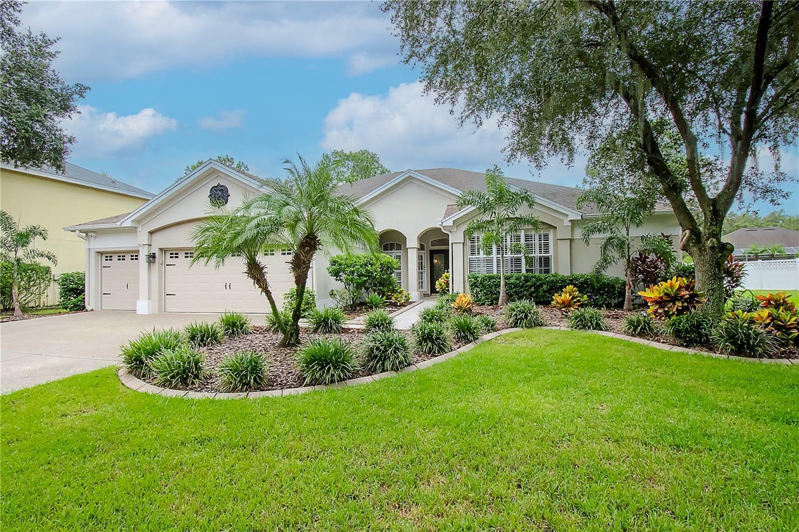 Property Photo:  8706 Bay Laurel Court  FL 33647 