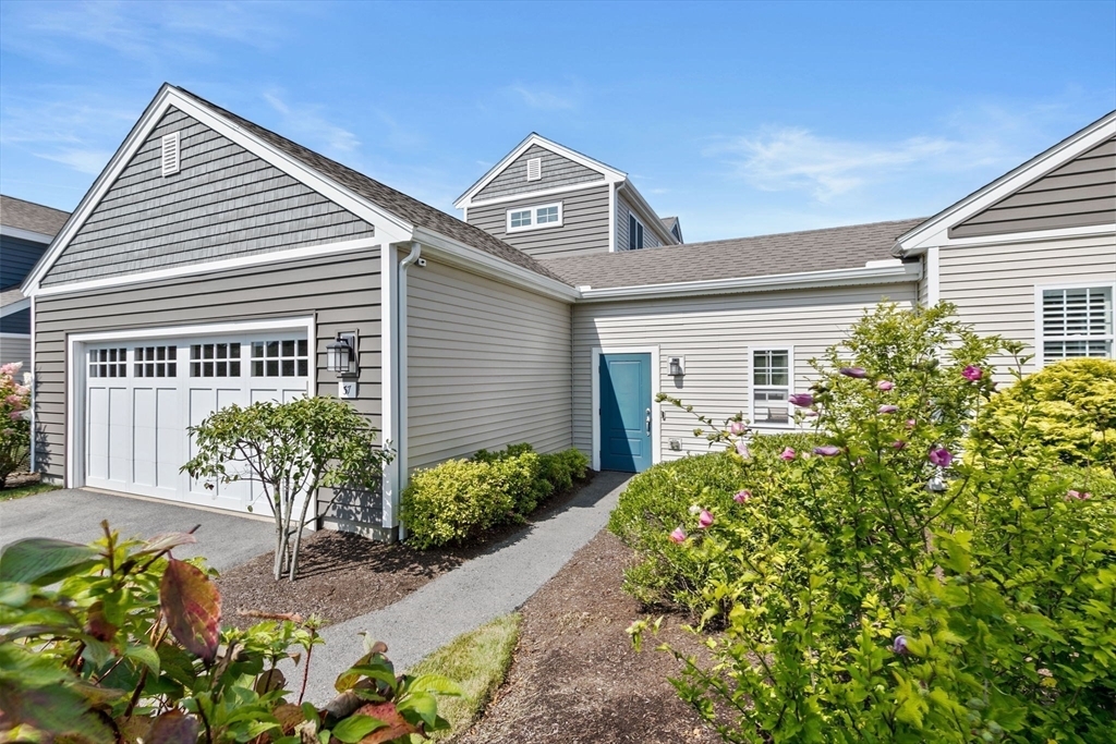 Property Photo:  37 Hatherly Rise 37  MA 02360 