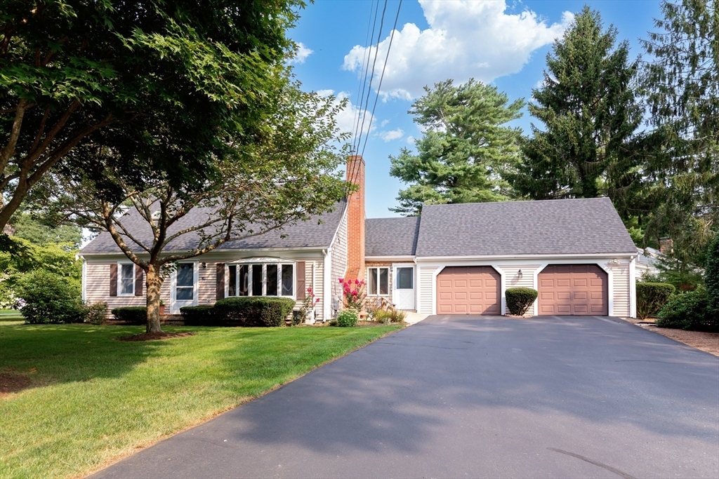 Property Photo:  140 Rolling Hitch Rd  MA 02632 