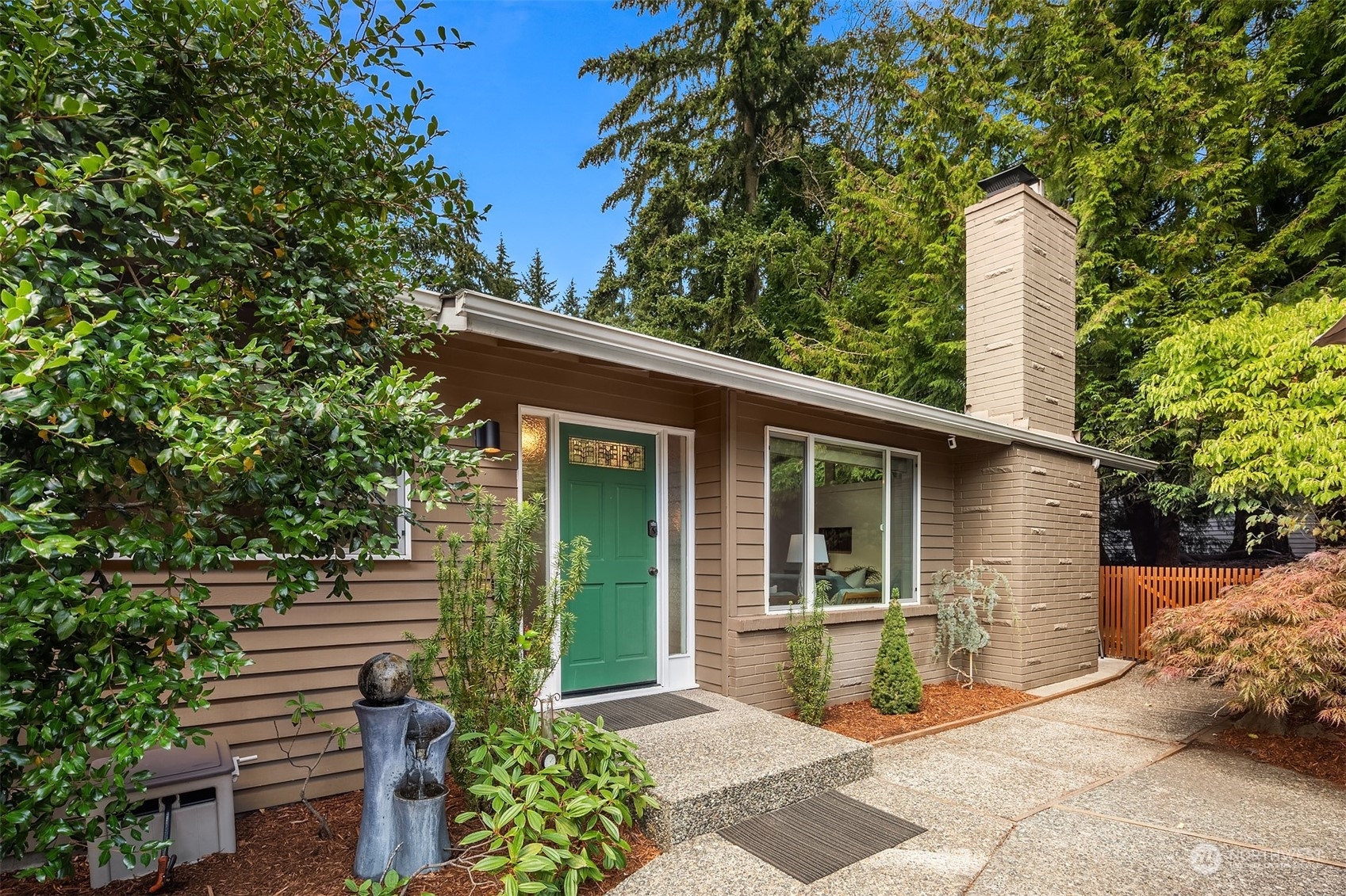 Property Photo:  5008 NE 190th Street  WA 98155 