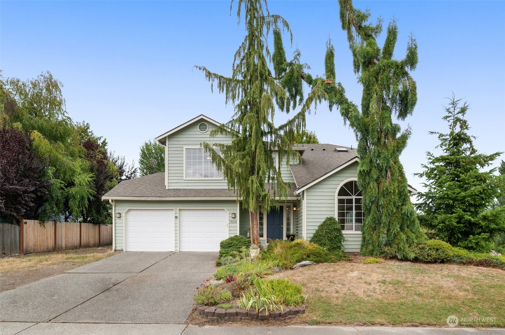 Property Photo:  7009 72nd Street NE  WA 98270 